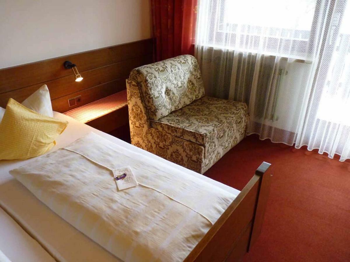Gasthof-Pension-Metzgerei Jaeger Michelsneukirchen 외부 사진